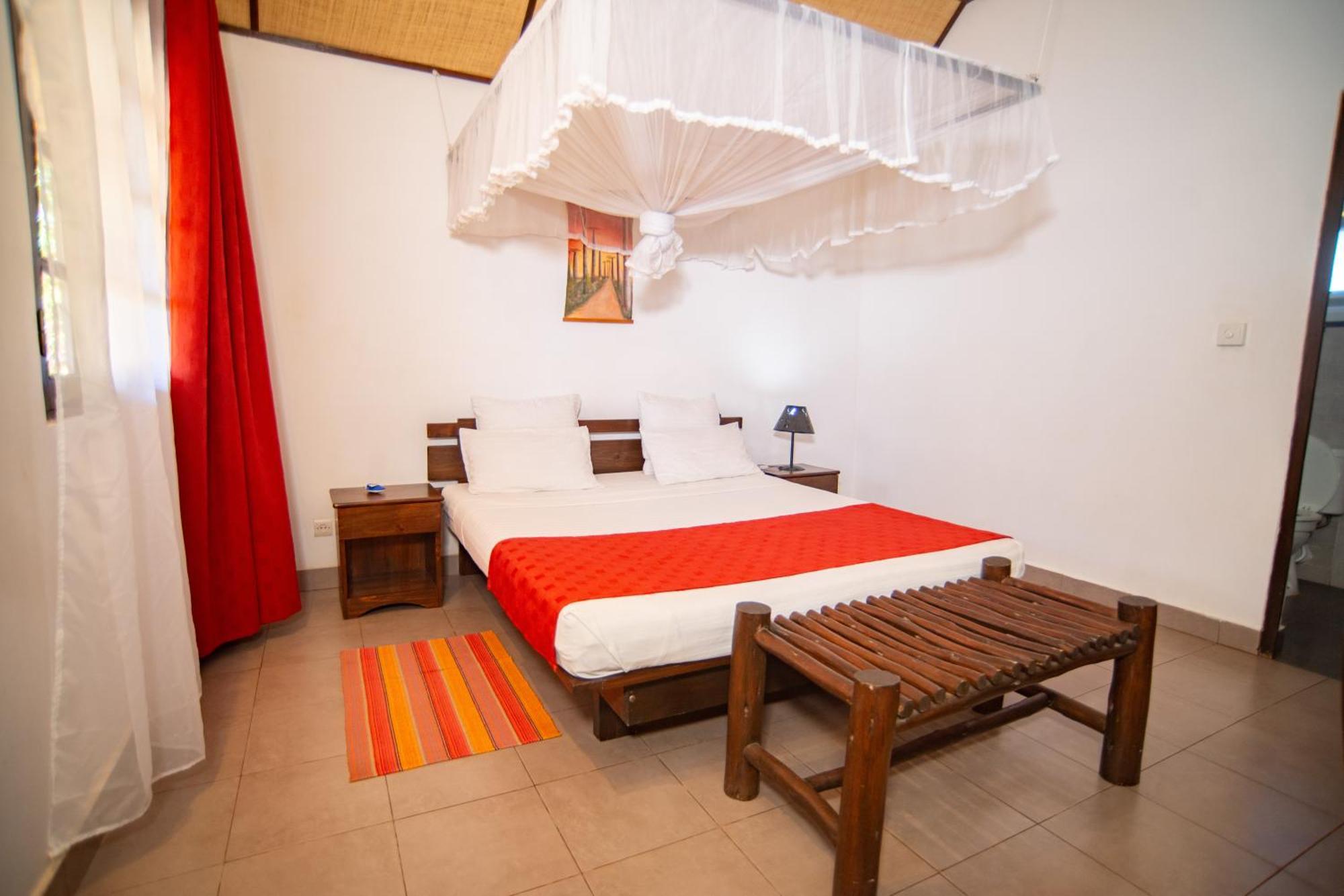 Hotel H1 Isalo Ranohira Εξωτερικό φωτογραφία