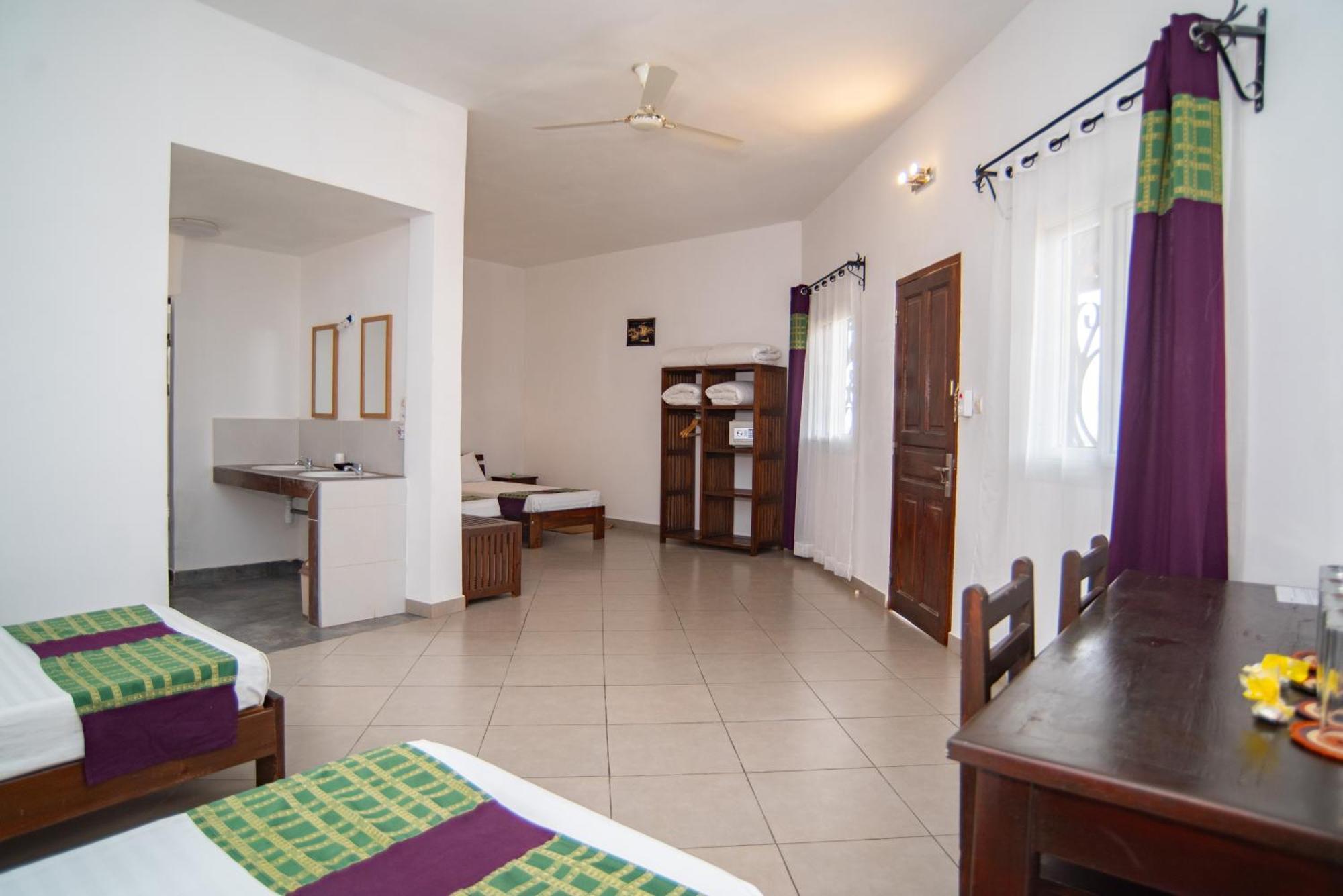 Hotel H1 Isalo Ranohira Εξωτερικό φωτογραφία