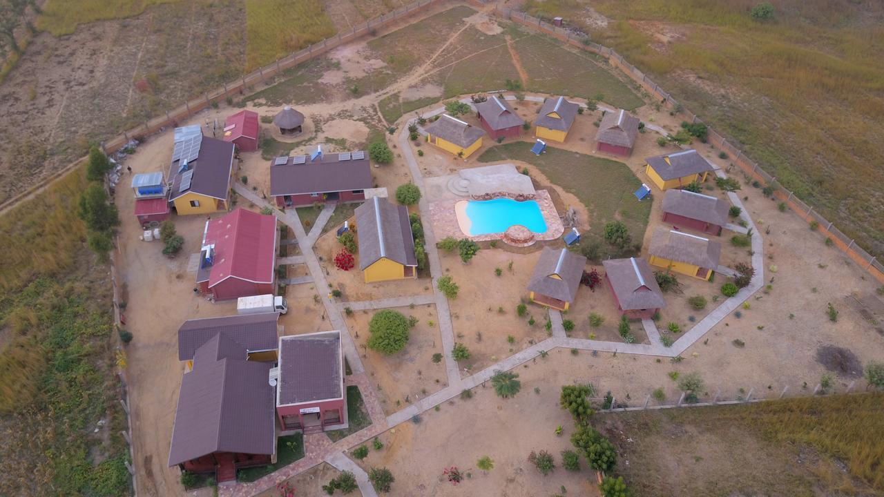 Hotel H1 Isalo Ranohira Εξωτερικό φωτογραφία